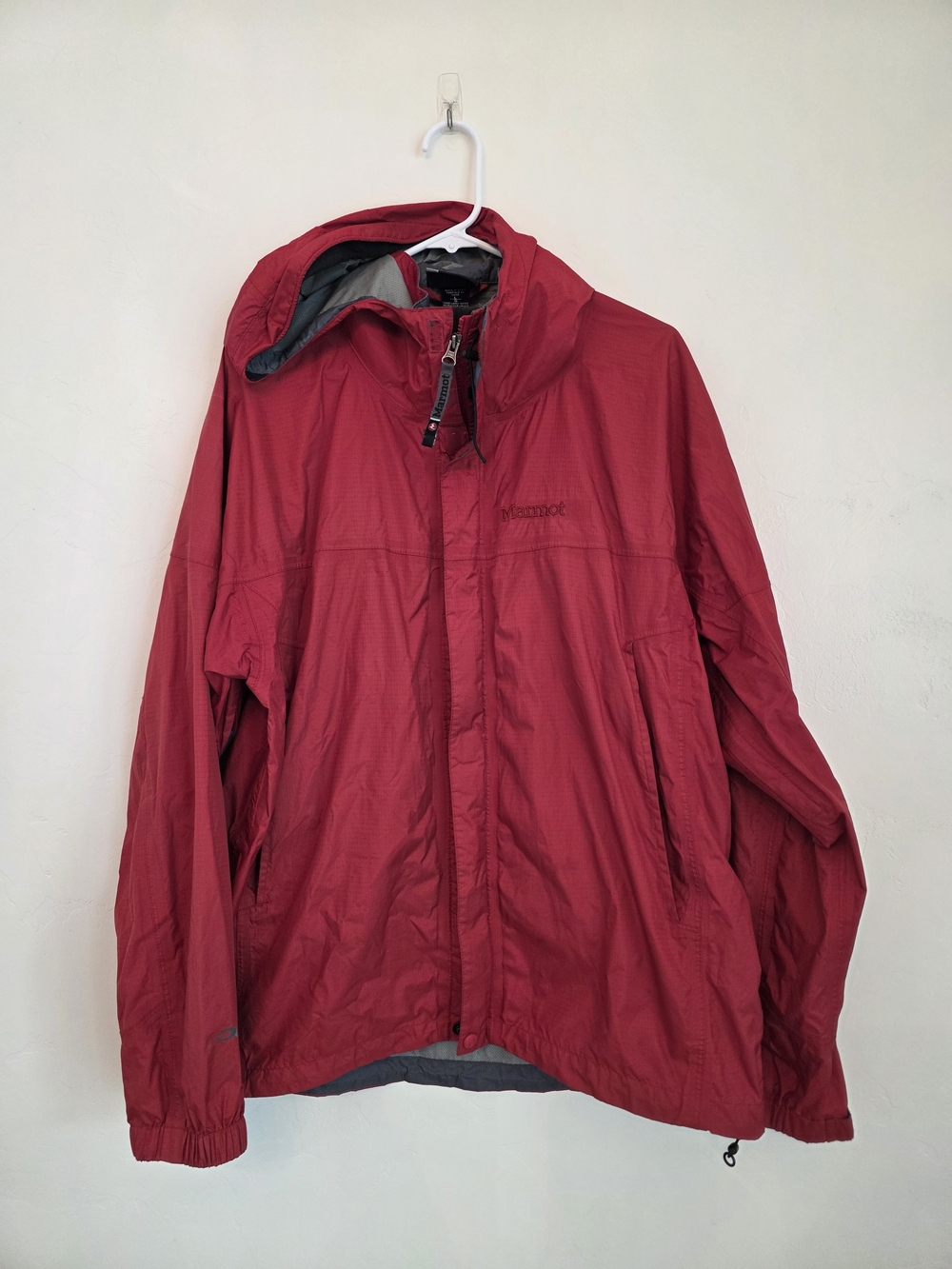 Marmot Men's L Red/Gray Full-Zip Windbreaker Hooded Jacket Stand-Up Collar Logo